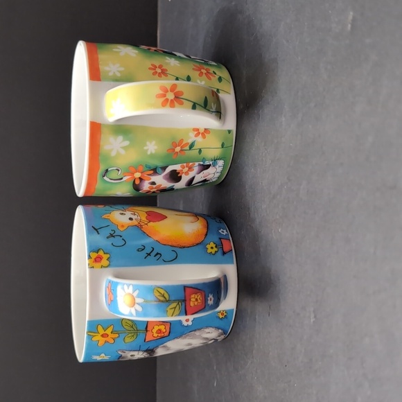 Lot Of 2 Kitty Cat Coffee Mugs Blue/Green . - Picture 2 of 13